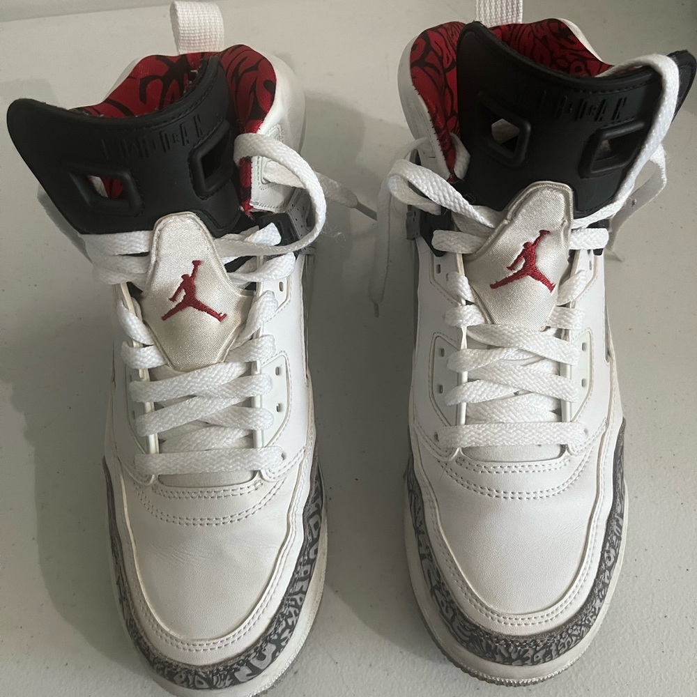 Nike Jordan Son of Mars. Size 7.5